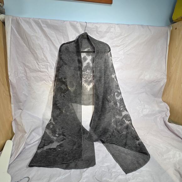 G Brocade Scarf/Shawl Gray Shiny Soft 84" x 28" - Picture 4 of 6